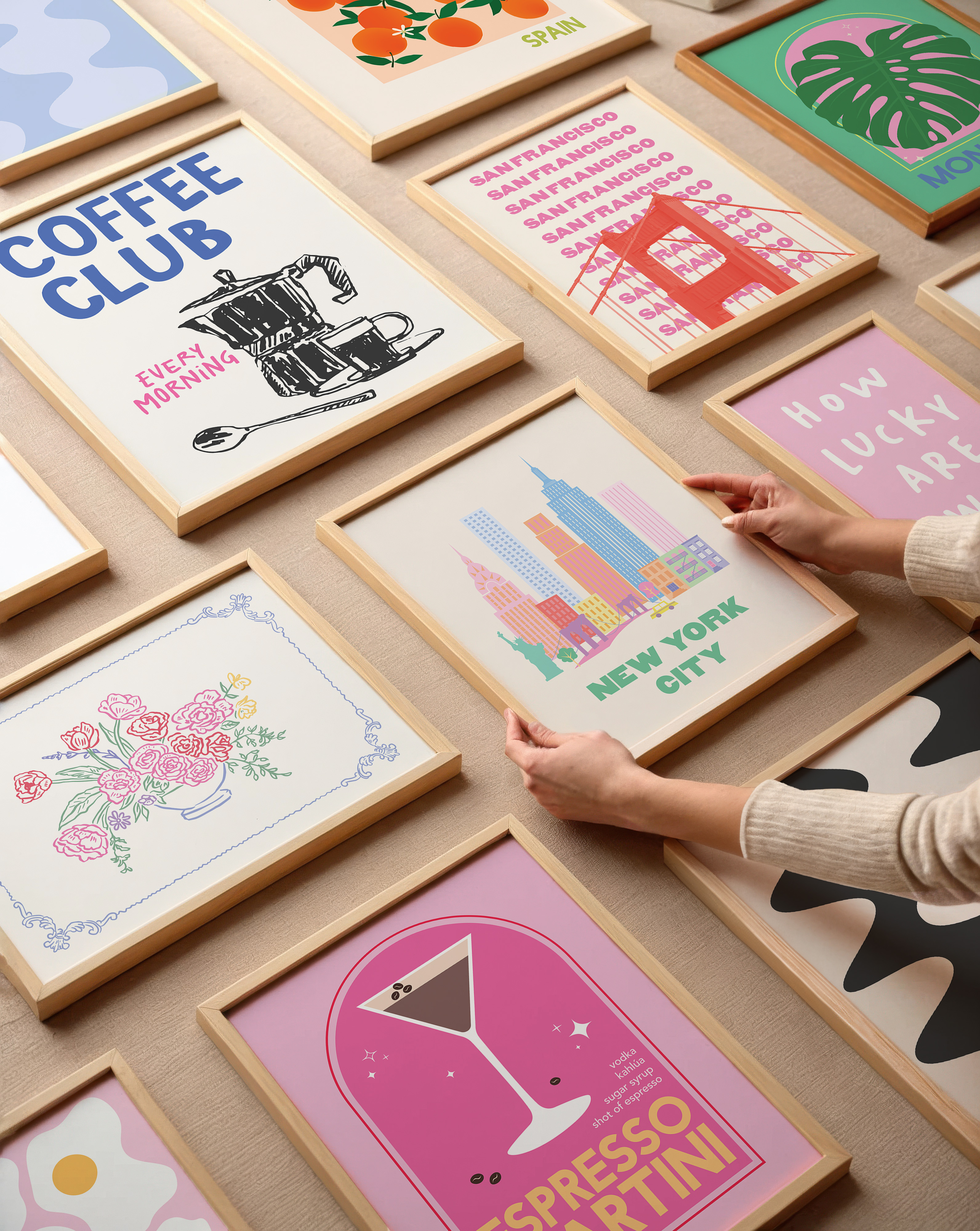 Gallery wall ambient